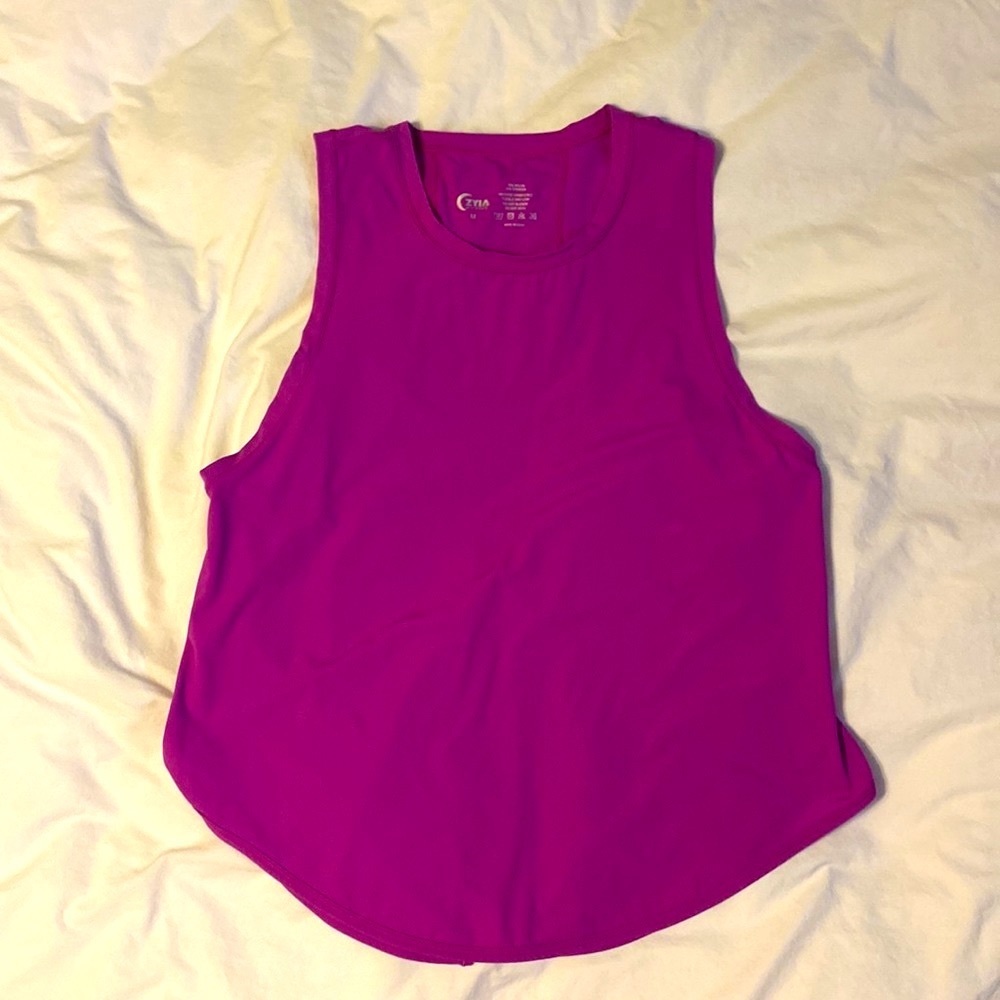 Zyia Panel split back mesh tank